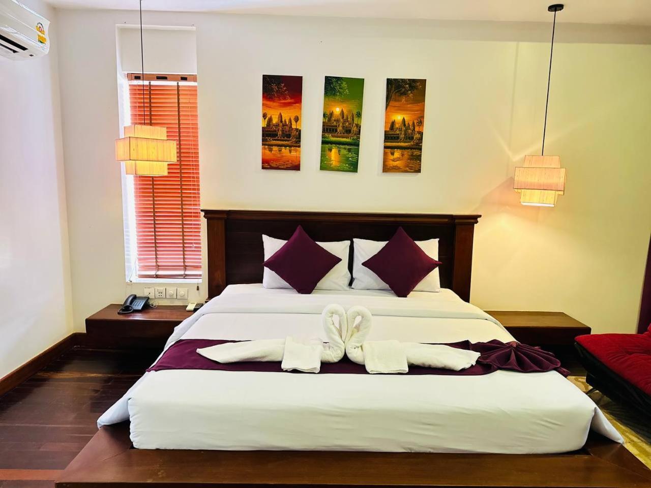 Holy Angkor Hotel Сиемрип Экстерьер фото